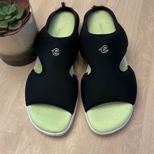 Easy spirit slides